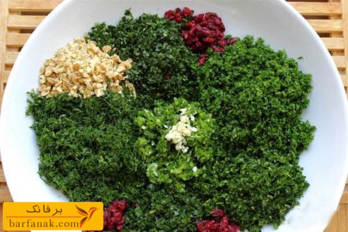 سبزی کوکو شامل چه سبزیهایی است